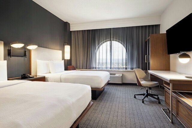 コートヤード バイ マリオット ベドウィン パーク