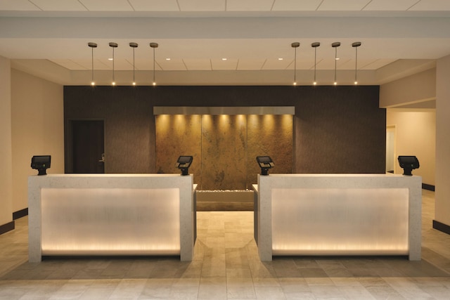 エンバシー スイーツ バイ ヒルトン インディアナポリス ダウンタウン