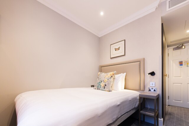 バイロン ホテル ロンドン