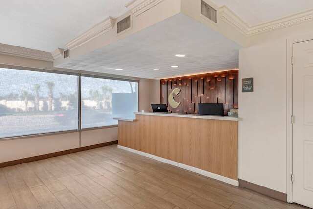 コンフォート イン & スイーツ オーモンド ビーチ オーシャンフロント