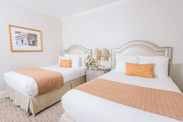 ウォーウィック メルローズ ダラス