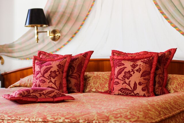 ロマンティック ホテル ビューロー レジデンツ