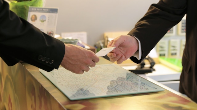 ホテル グラスゴー モンソー パリ バイ パトリック ハイアット