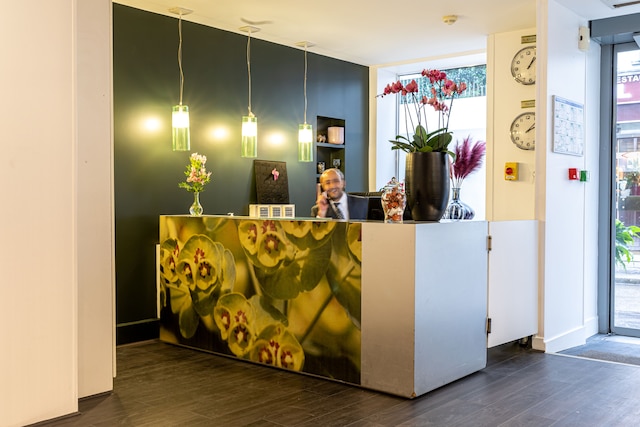 ホテル グラスゴー モンソー パリ バイ パトリック ハイアット