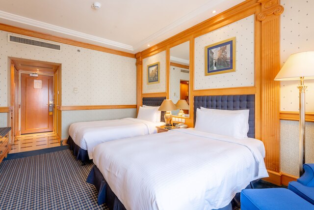 クラウン プラザ ホテル 上海 by IHG (上海銀星皇冠假日酒店)