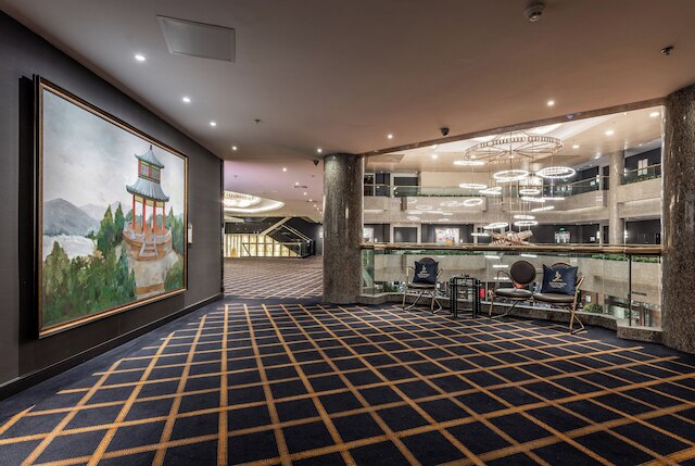 クラウン プラザ ホテル 上海 by IHG (上海銀星皇冠假日酒店)