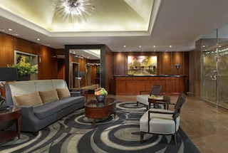 ケンブリッジ スイーツ トロント