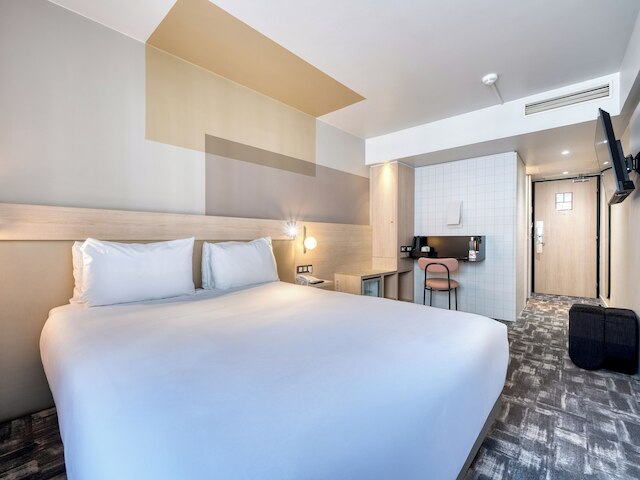 オテル メルキュール パリ 15 ポルト ドゥ ベルサイユ