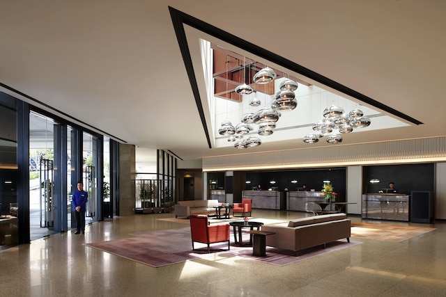 ヒルトン クチン