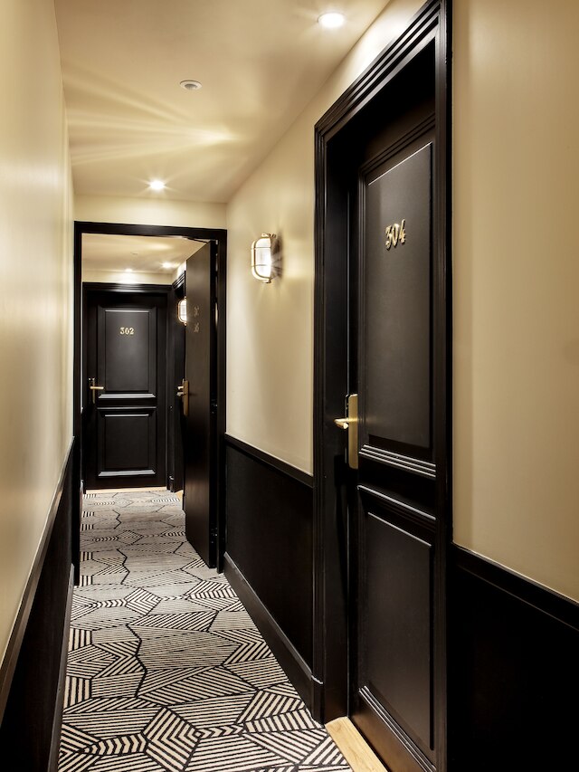 ニュー ホテル ル ヴォルテール