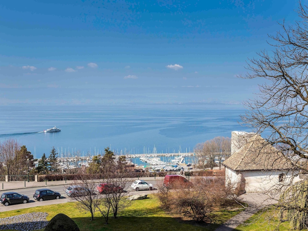 イビス トノン センター ホテル