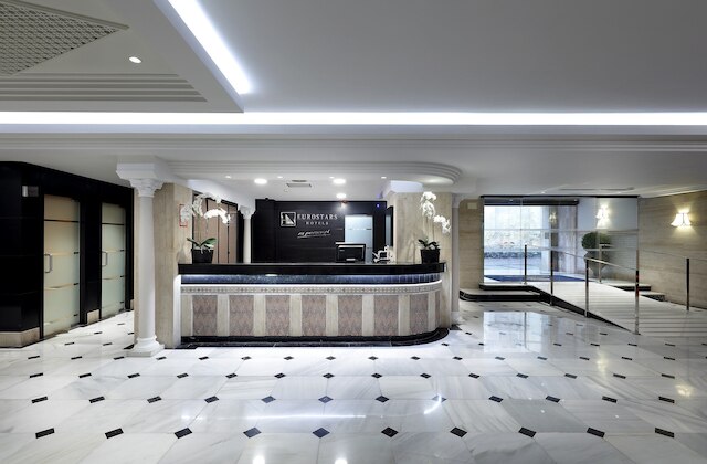 ユーロスターズ コンキスタドールホテル