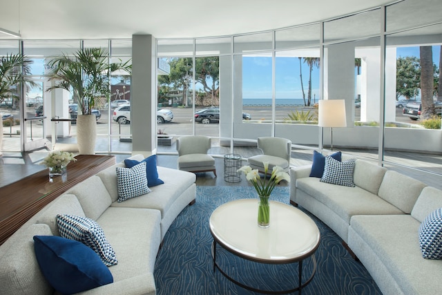 オーシャン ビュー ホテル