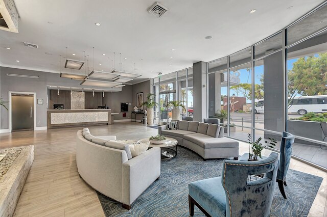 オーシャン ビュー ホテル