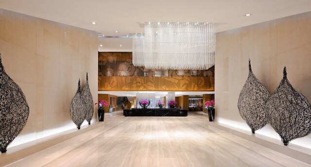 センタラ グランド アット セントラル プラザ ラップラオ バンコク