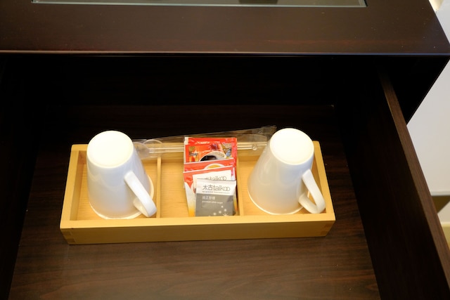 サウス パシフィック ホテル (香港南洋酒店)