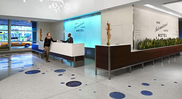 マイアミ インターナショナル エアポート ホテル