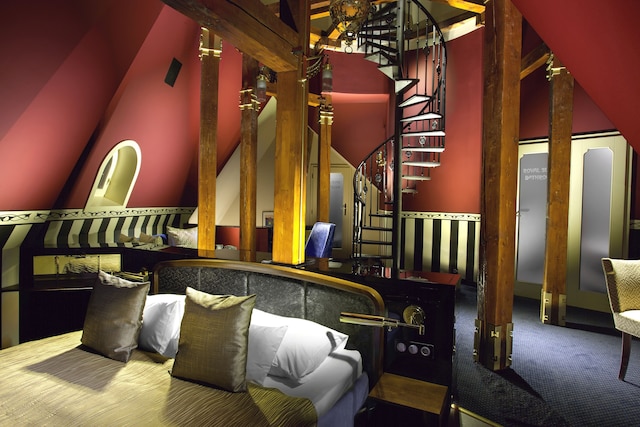 ホテル パリ プラハ