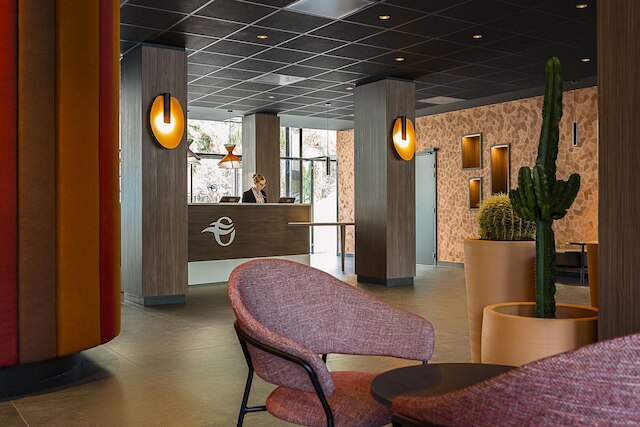 ホテル オセアニア パリ ポルト ドゥ ベルサイユ