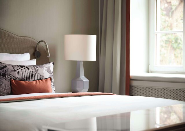 ホテル タッシェンベルグパレ ケンピンスキー ドレスデン