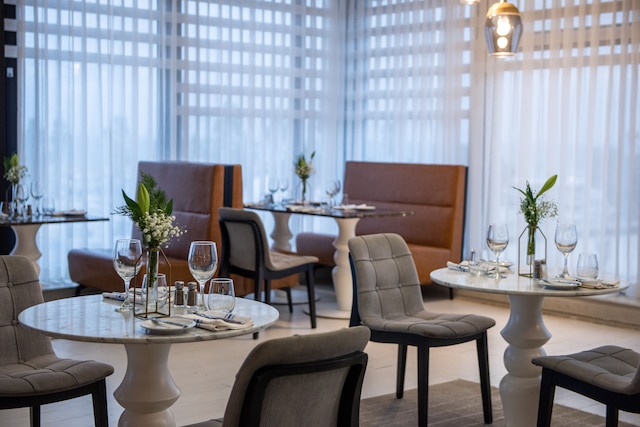 ヘロッズ ホテル テル アビブ バイ ザ ビーチ