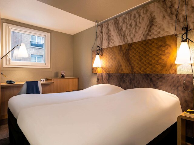 イビス パリ アレジア モンパルナス 14 区