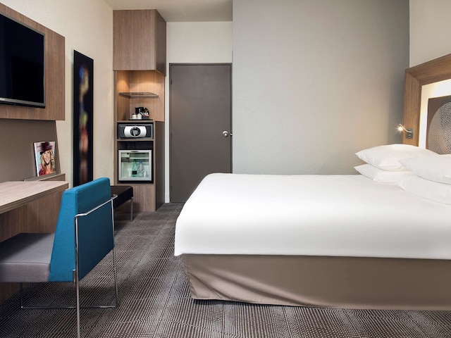 ノボテル パリ リュエル マルメゾン