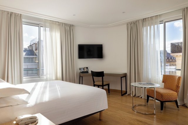 ホテル デ カスティリョーネ