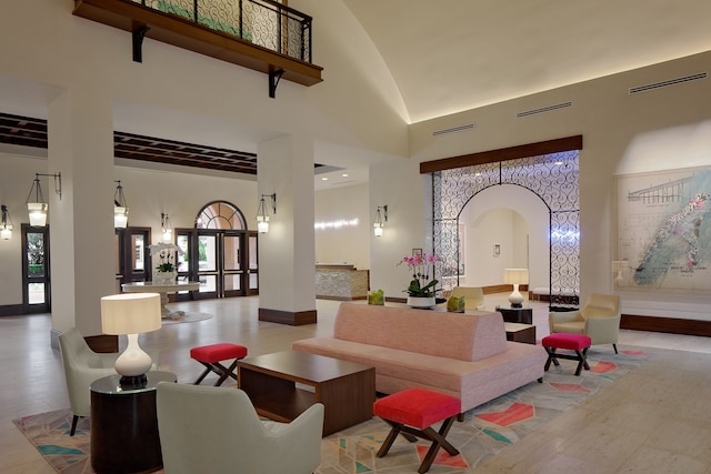 ジ アルフォンド イン