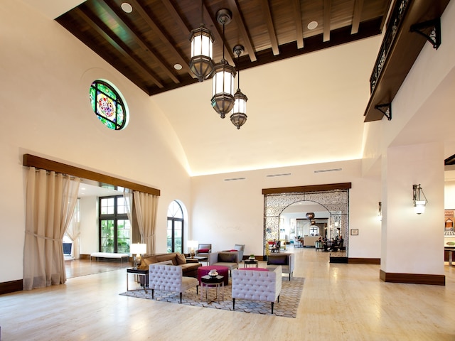 ジ アルフォンド イン