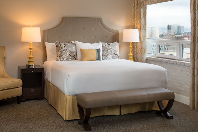 マーク スペンサー ホテル