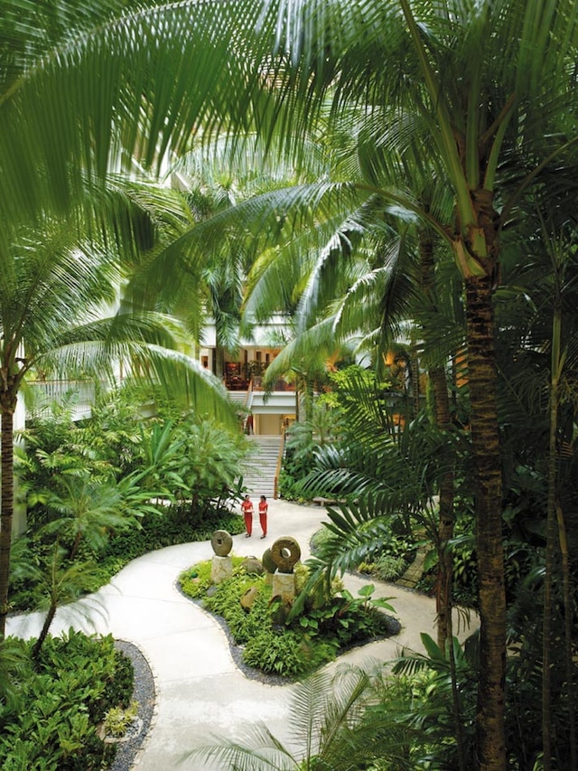 シャングリ・ラ マクタン セブ