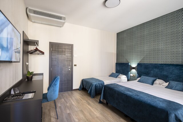 ホテル アストリア