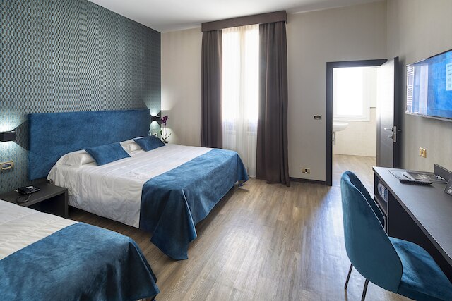 ホテル アストリア