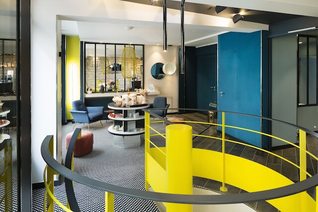 ホテル デュエット パリ