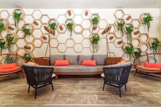 ヴァージン ホテルズ ラスベガス、キュリオ コレクション バイ ヒルトン