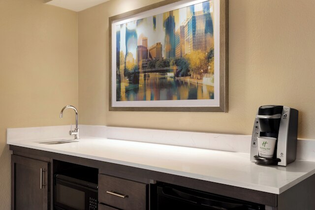 ホリデイ イン ホテル & スイーツ カウンシル ブラフス I-29 by IHG