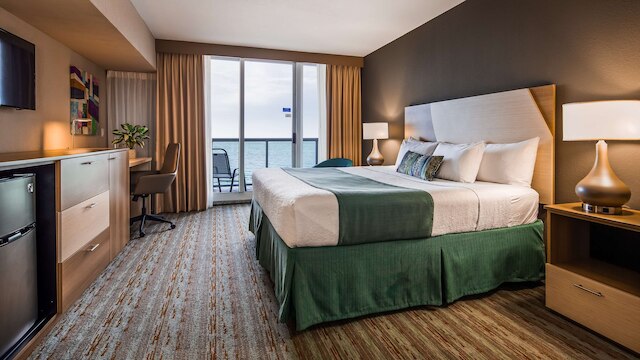 ベストウェスタン プラス アトランティック ビーチ リゾート