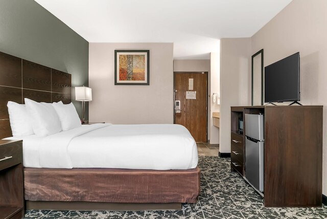 クオリティ イン グランド ラピッズ サウス バイロン センター