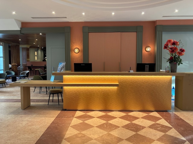 オテル バカンス ブルー ヴィラ モディリアーニ