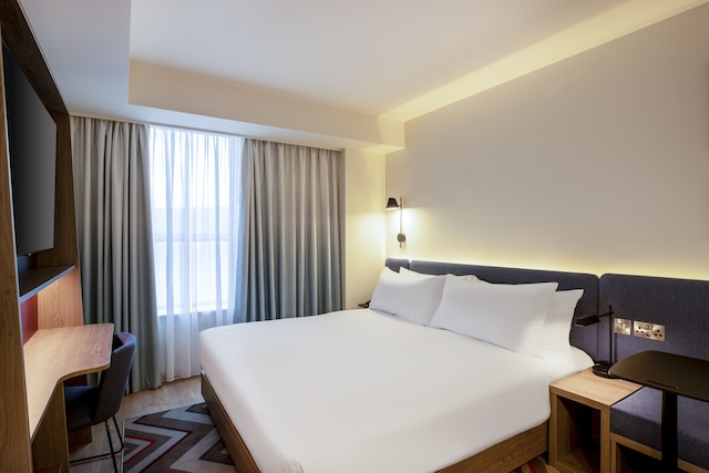 ハンプトン バイ ヒルトン ロンドン シティ