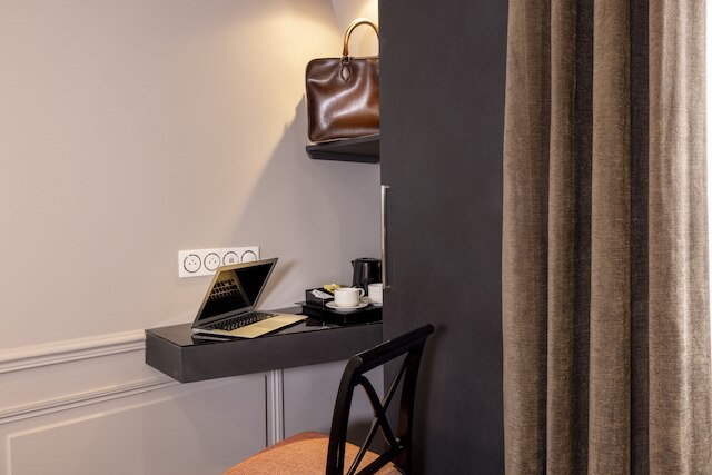 ホテル パビヨン モンソー