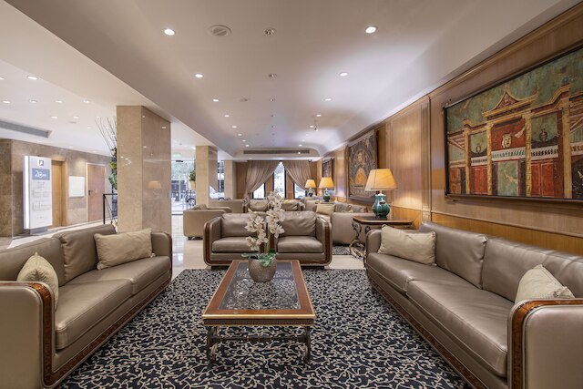 サナ リノ ホテル