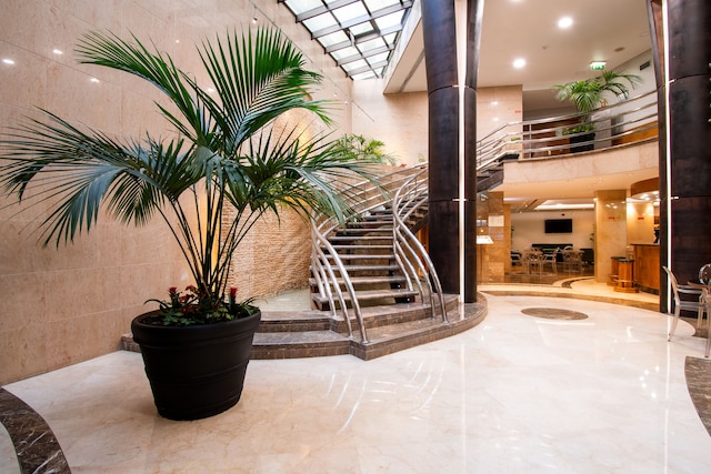 サナ リノ ホテル