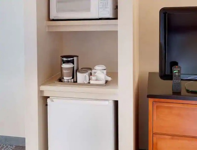 ナイアガラ フォールズビュー ホテル & スイーツ