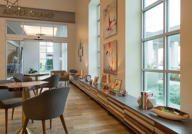 ダブルツリー バイ ヒルトン ホテル ダラス - ラブ フィールド