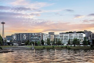 コートヤード バイ マリオット シアトル ダウンタウン レイク ユニオン