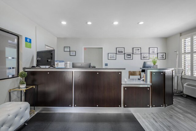 シュアステイ ホテル バイ ベストウェスタン ビバリー ヒルズ ウエスト LA