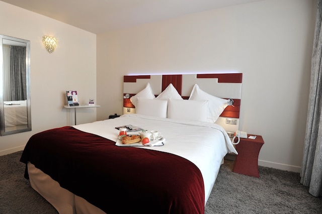 メルキュール パリ オペラ フォーブール モンマルトル