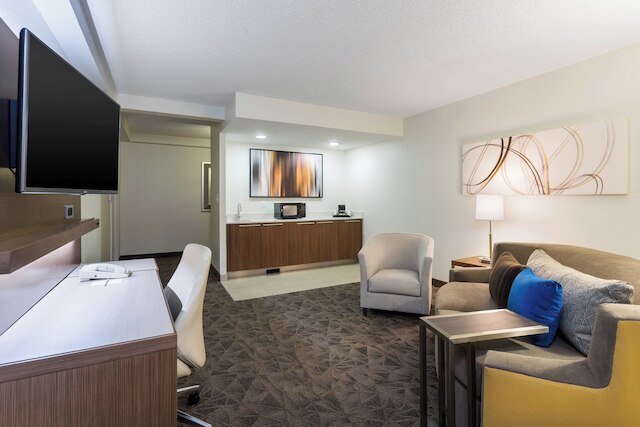 コートヤード・バイ・マリオット・マイアミ・ダウンタウン